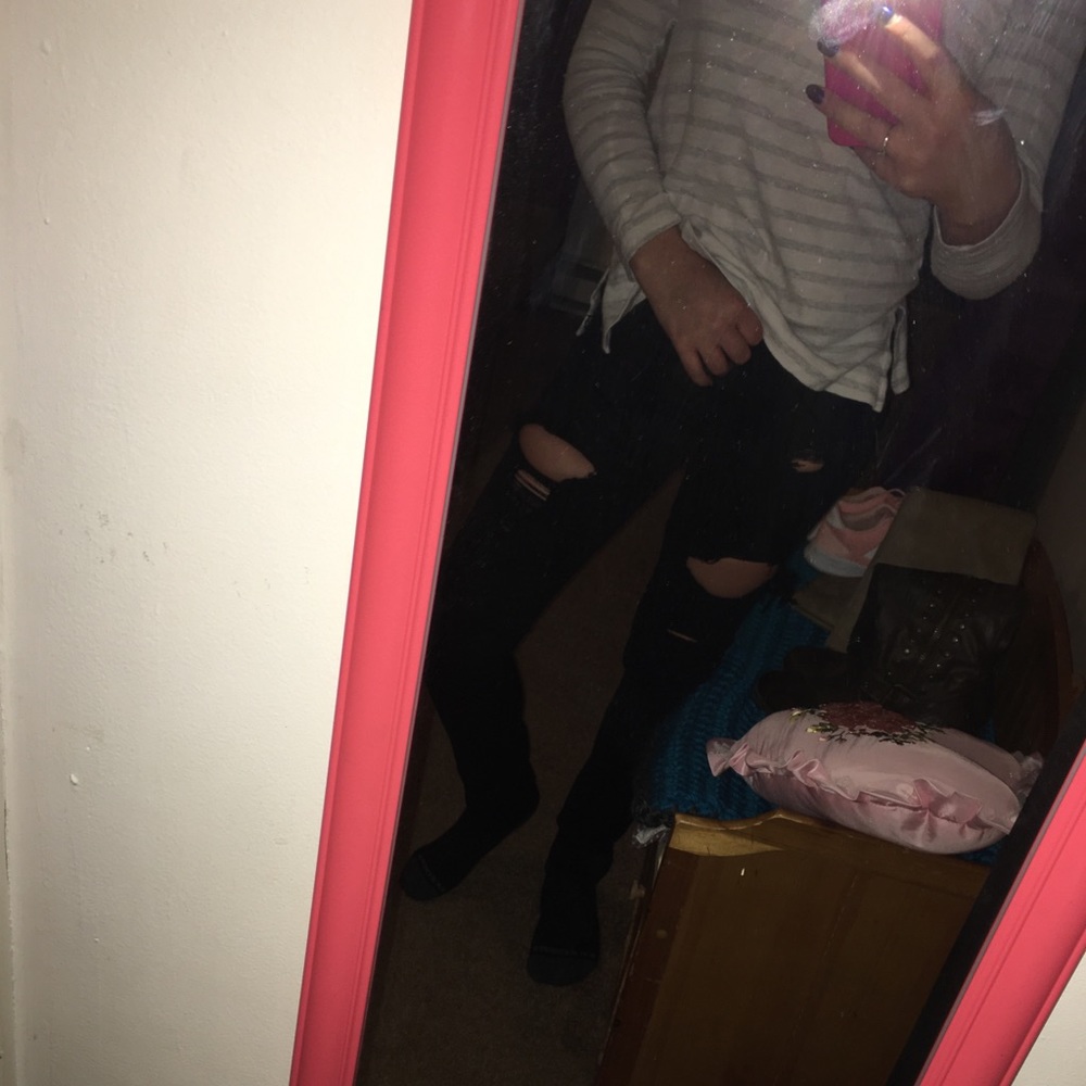 Black ripped jeans